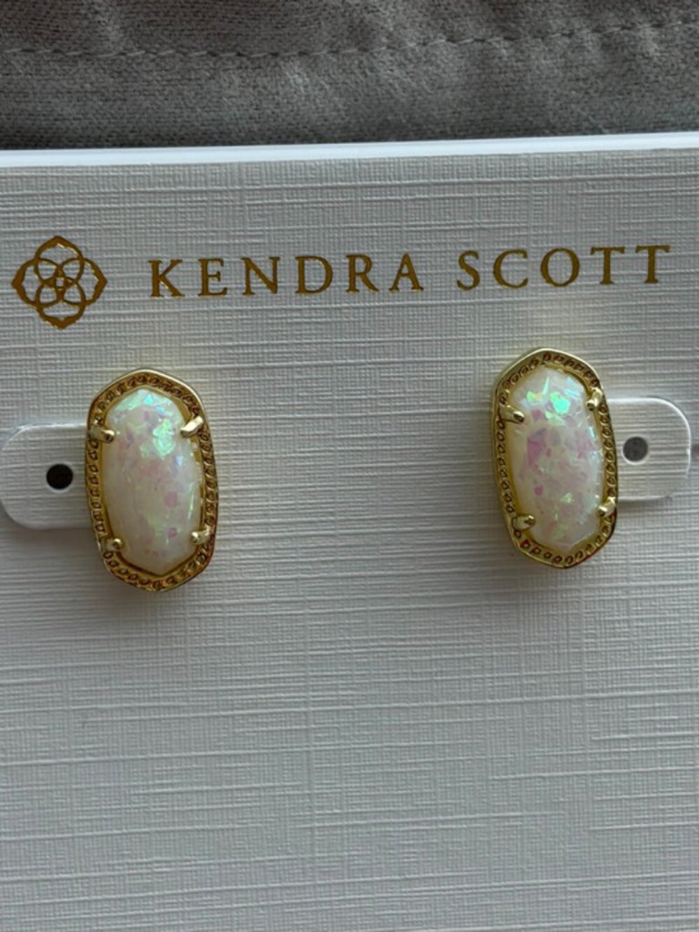 Kendra Scott white earrings